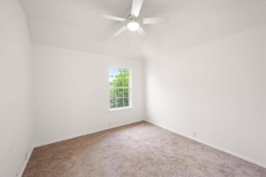 4805 Parkmount Drive, Fort Worth, TX 76137