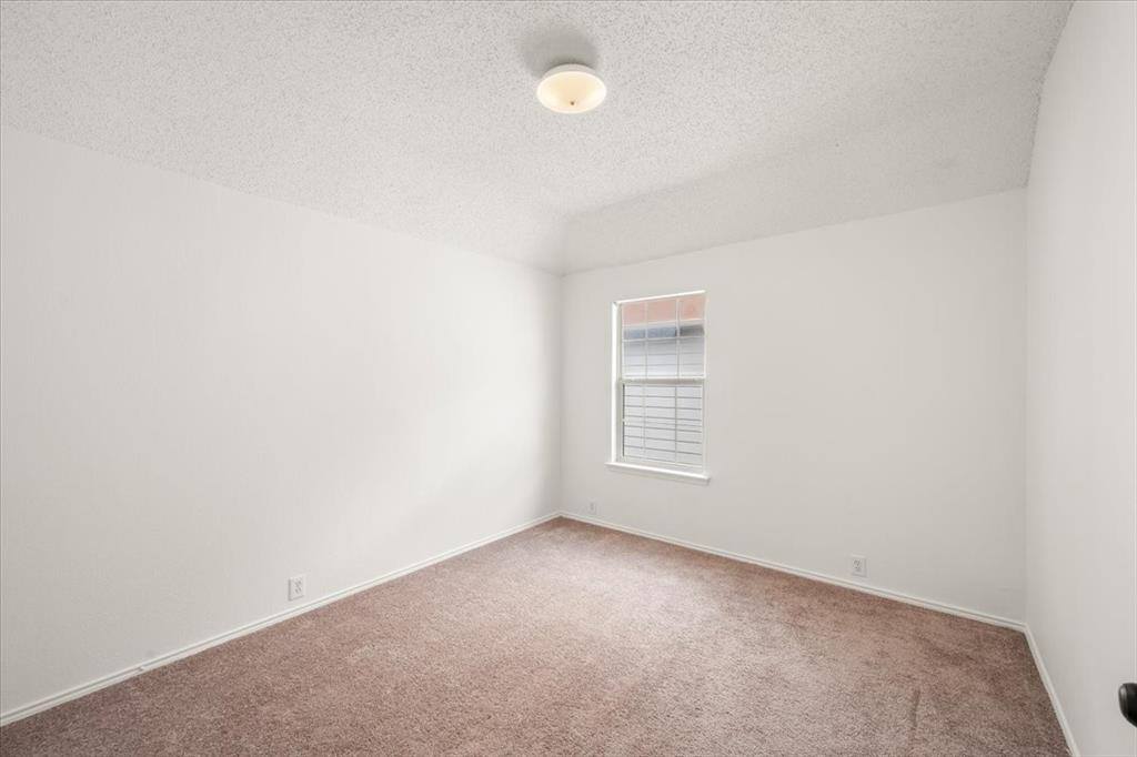 4805 Parkmount Drive, Fort Worth, TX 76137