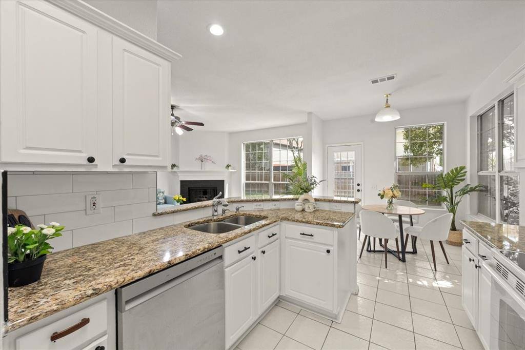 4805 Parkmount Drive, Fort Worth, TX 76137