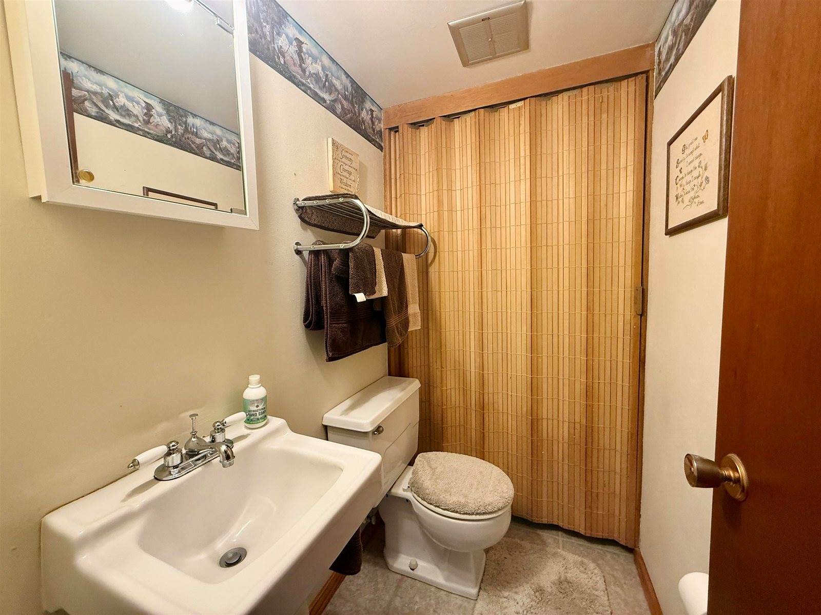 W13071 W Bighorn Avenue, Hancock, WI 54943