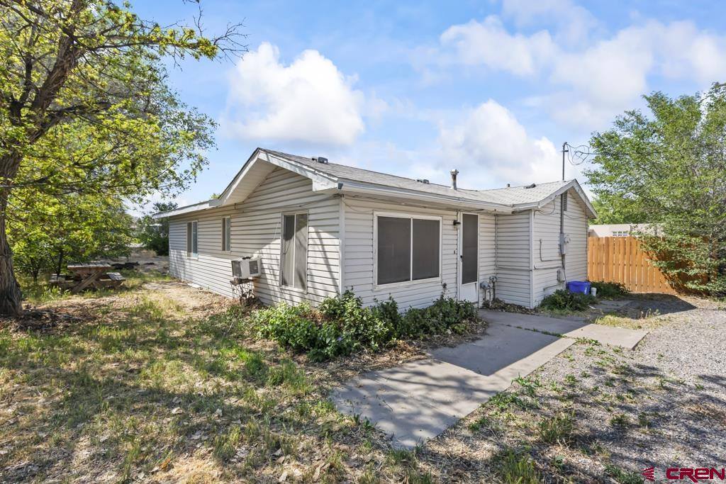1011 S 5th Street, Montrose, CO 81401
