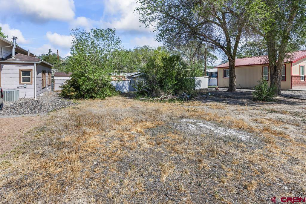 1011 S 5th Street, Montrose, CO 81401