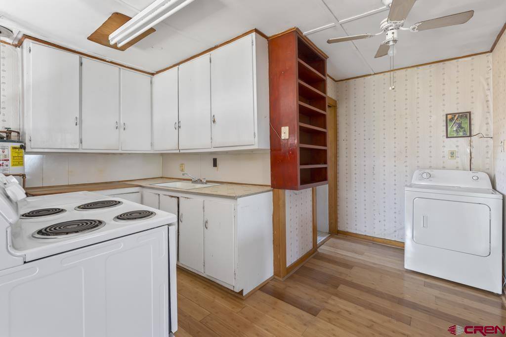 1011 S 5th Street, Montrose, CO 81401