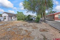1011 S 5th Street, Montrose, CO 81401