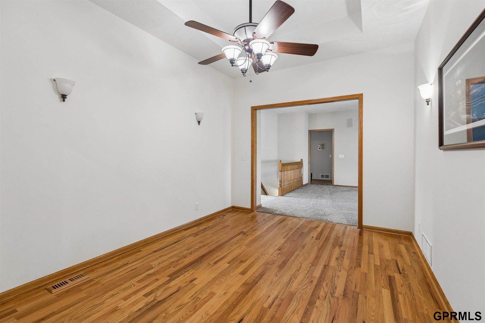 4805 North 135Th Avenue, Omaha, NE 68164