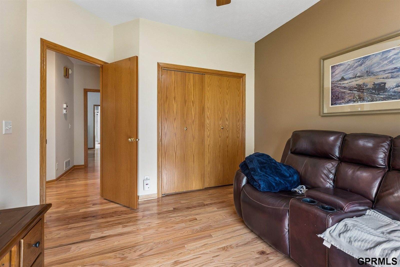 4805 North 135Th Avenue, Omaha, NE 68164