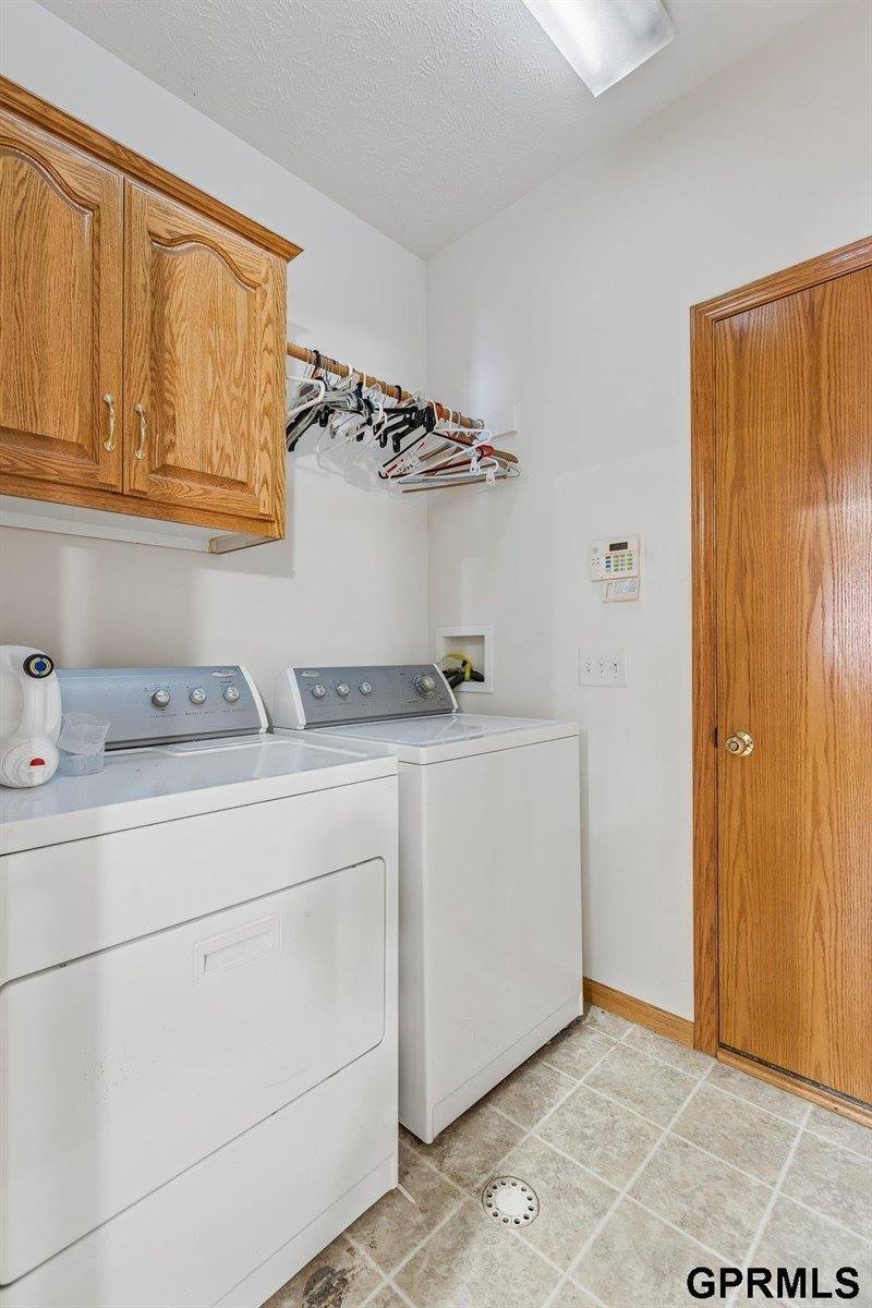 4805 North 135Th Avenue, Omaha, NE 68164