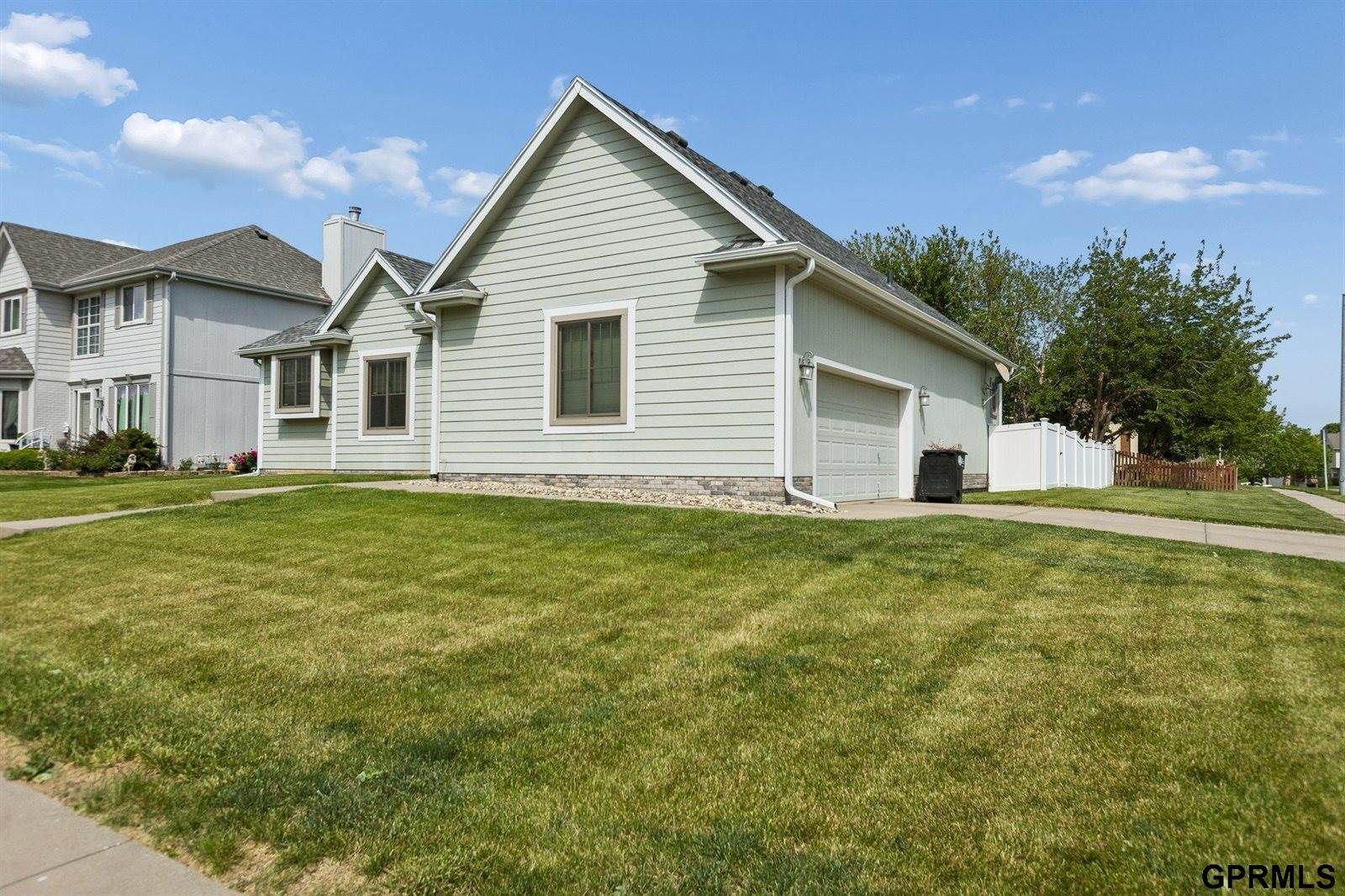 4805 North 135Th Avenue, Omaha, NE 68164