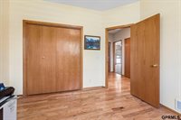 4805 North 135Th Avenue, Omaha, NE 68164
