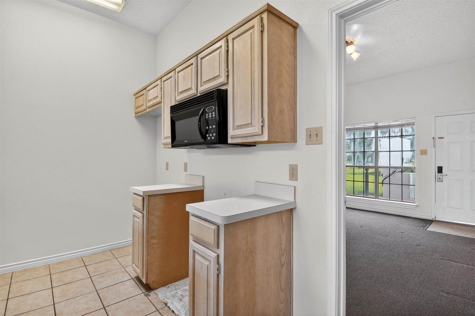 17094 Trailwood Drive, Out Of Area, TX 76692
