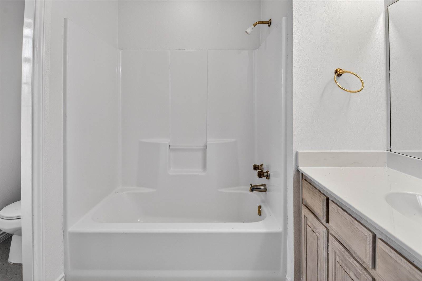17094 Trailwood Drive, Out Of Area, TX 76692