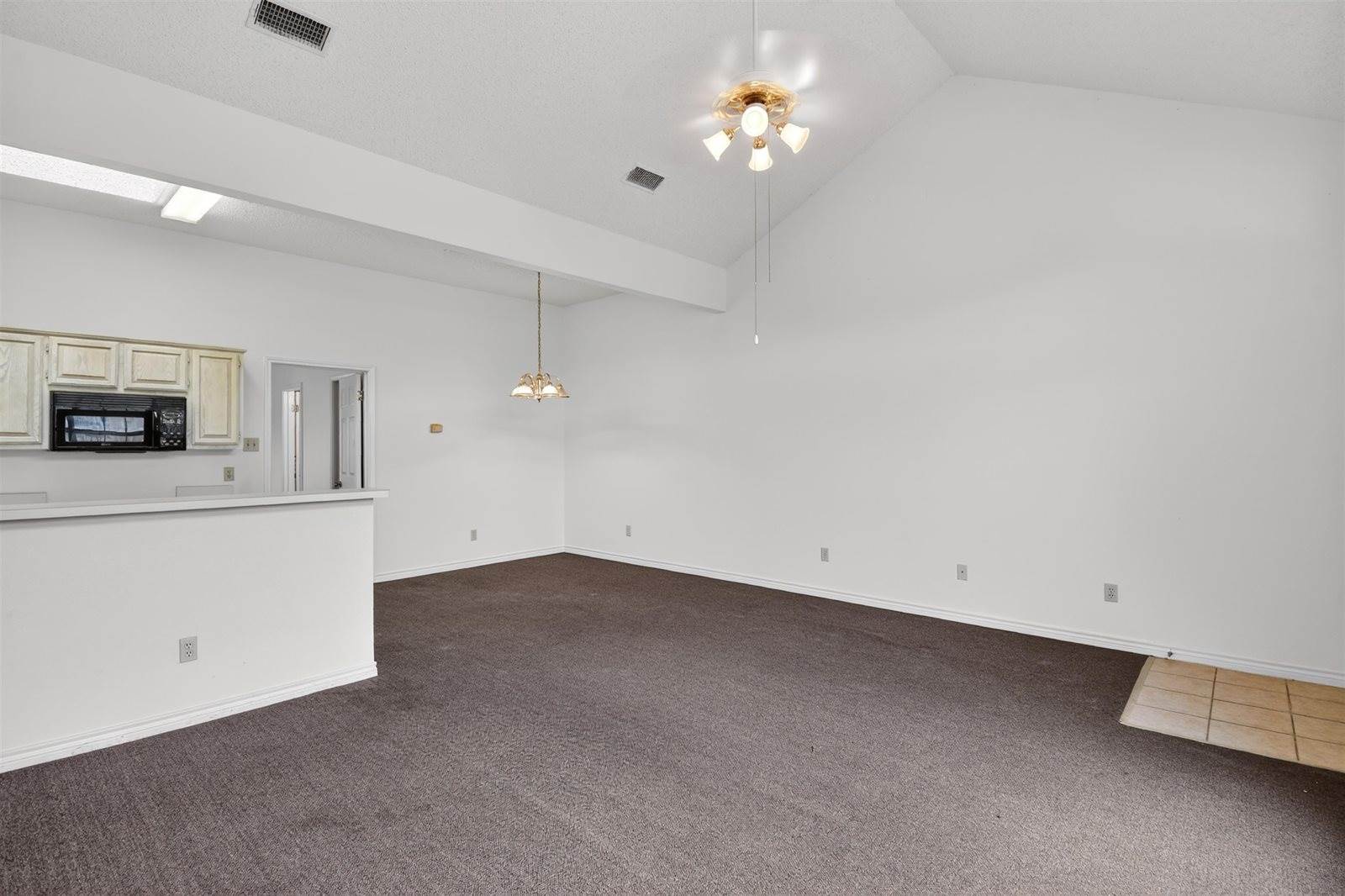 17094 Trailwood Drive, Out Of Area, TX 76692