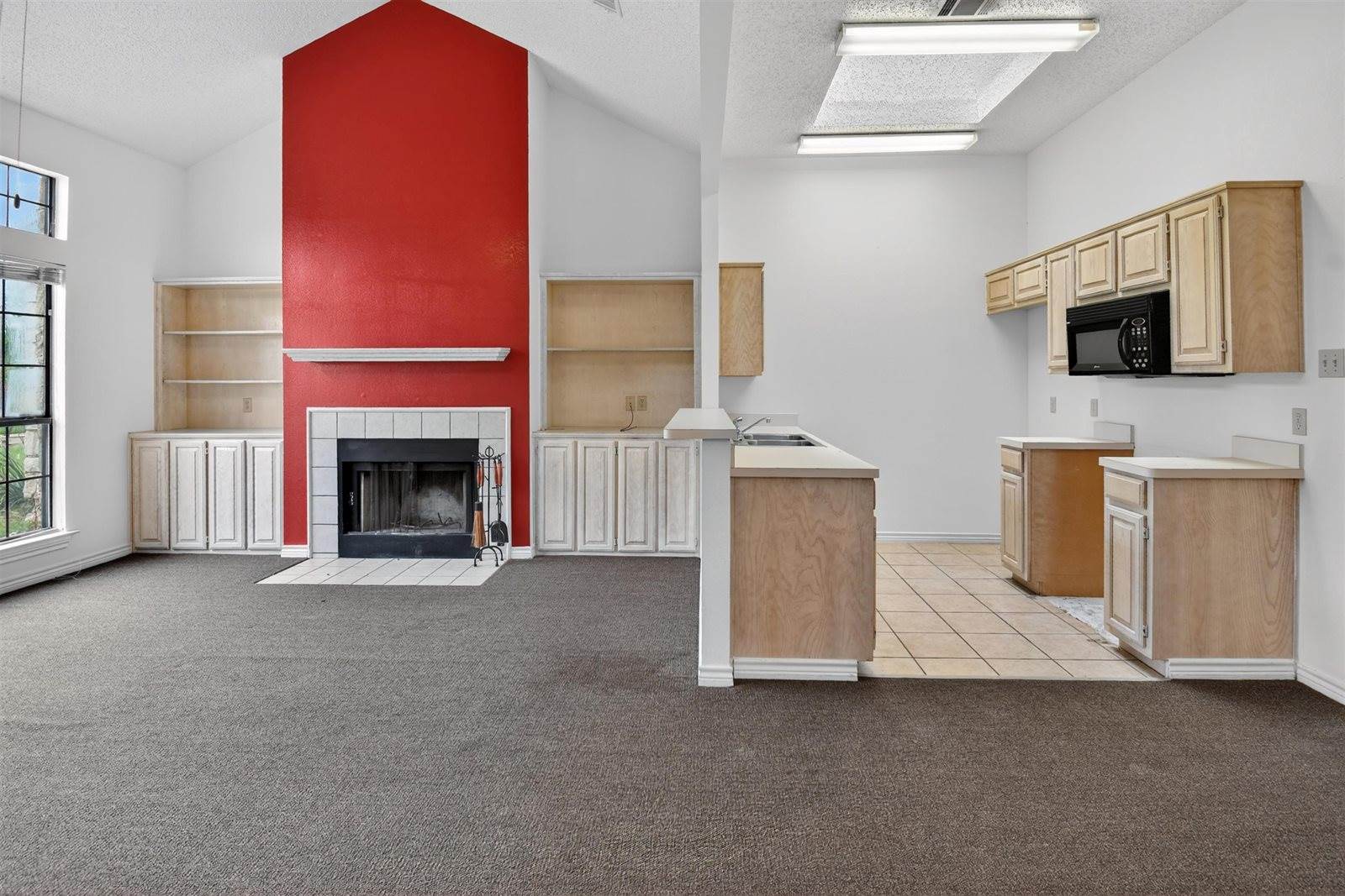17094 Trailwood Drive, Out Of Area, TX 76692