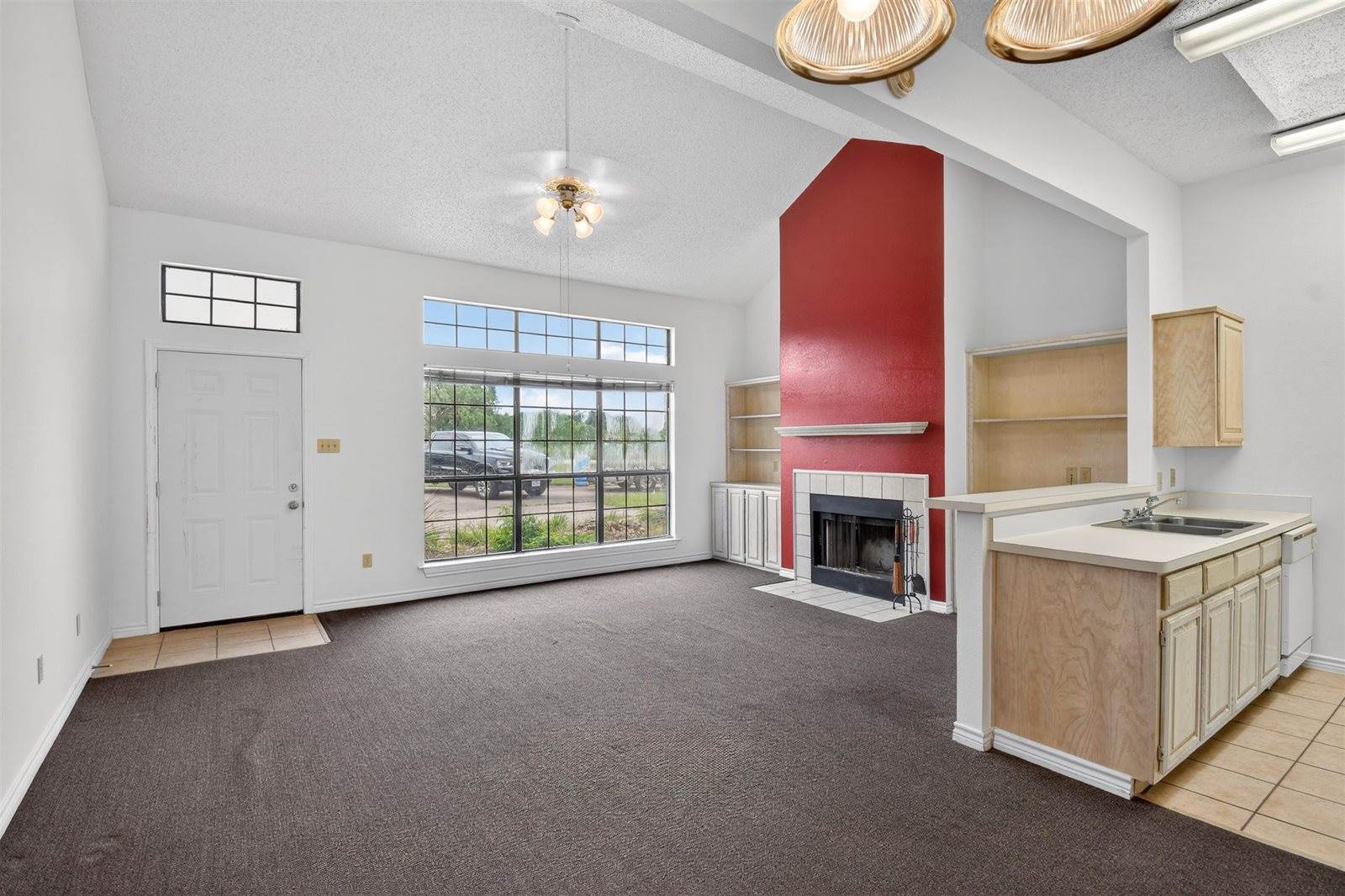 17094 Trailwood Drive, Out Of Area, TX 76692