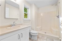 181 Pilgrim Rd, Haverhill, MA 01832