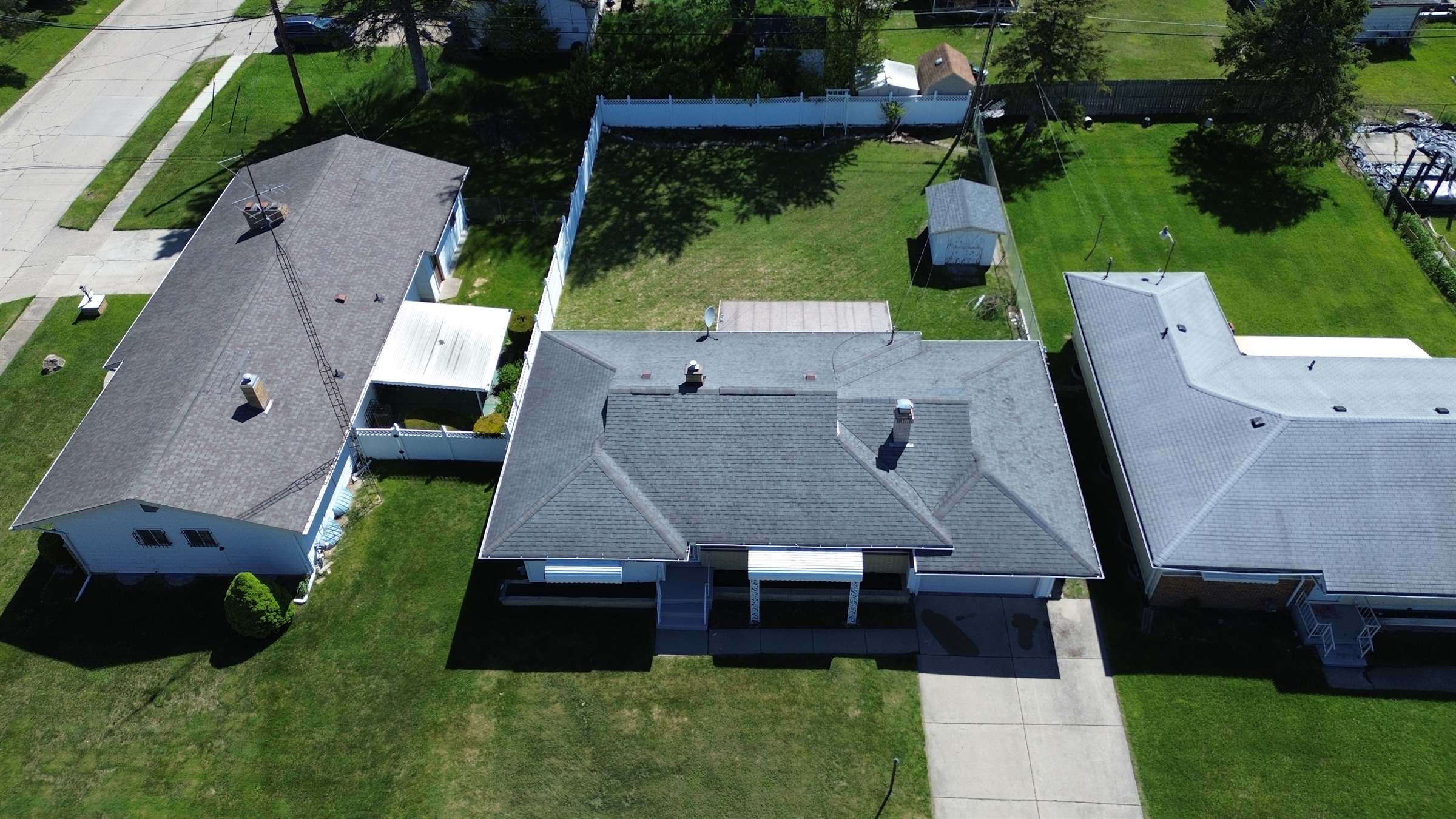 2007 Chelan St., Flint, MI 48503