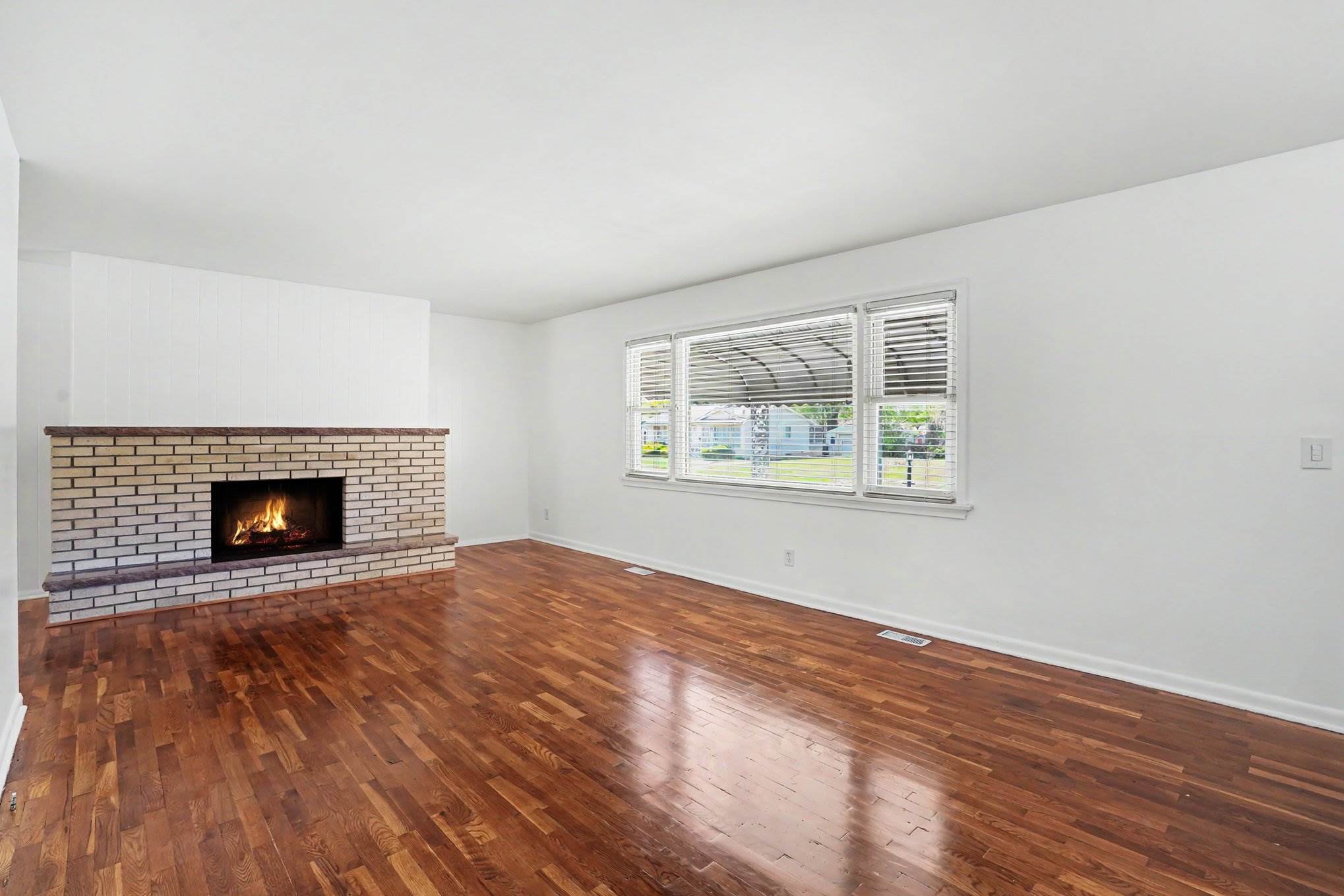 2007 Chelan St., Flint, MI 48503