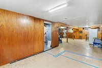 2007 Chelan St., Flint, MI 48503