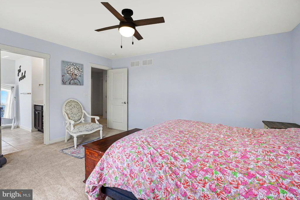119 Steven Drive, Mechanicsburg, PA 17050
