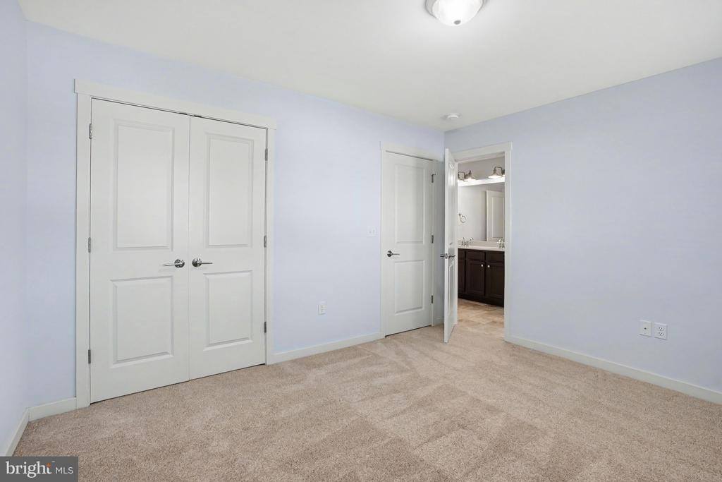 119 Steven Drive, Mechanicsburg, PA 17050