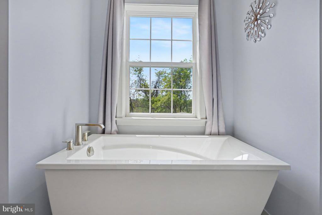 119 Steven Drive, Mechanicsburg, PA 17050