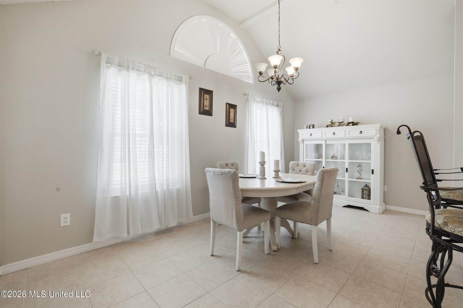 196 Kacey Lane, Waveland, MS 39576