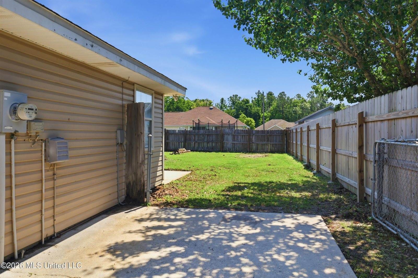 196 Kacey Lane, Waveland, MS 39576