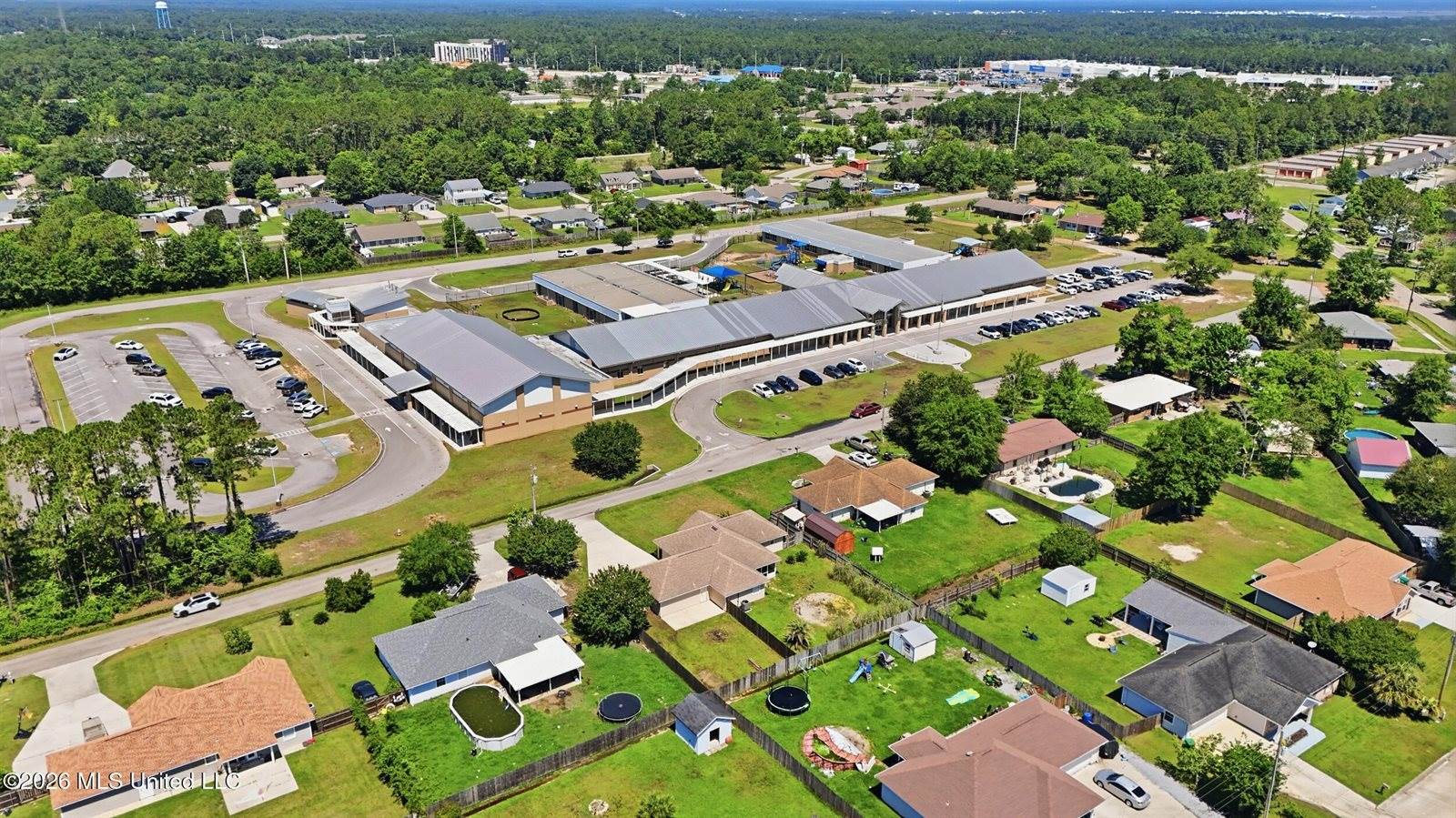 196 Kacey Lane, Waveland, MS 39576