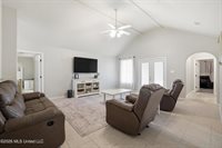 196 Kacey Lane, Waveland, MS 39576