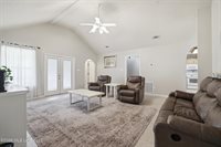 196 Kacey Lane, Waveland, MS 39576