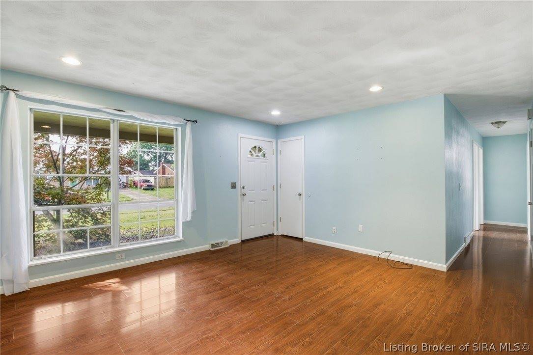 1620 Idlewood Drive, Clarksville, IN 47129