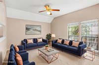 4917 Rockford Court, Arlington, TX 76017