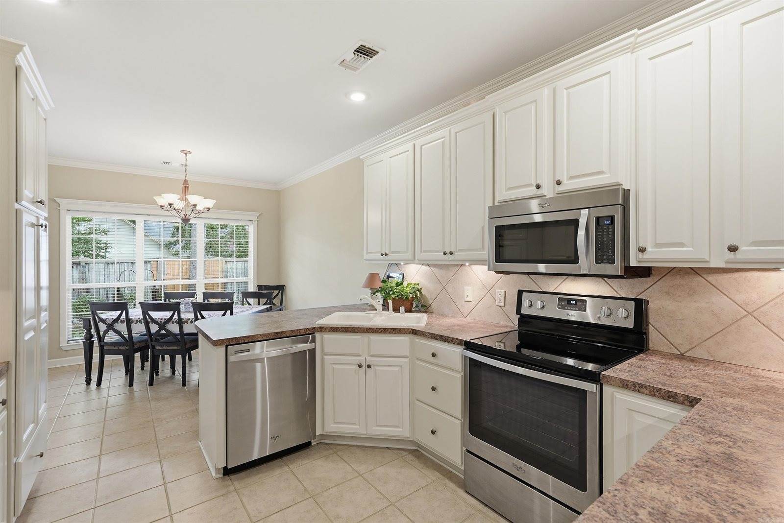 1115 Westfield Dr, Conway, AR 72034