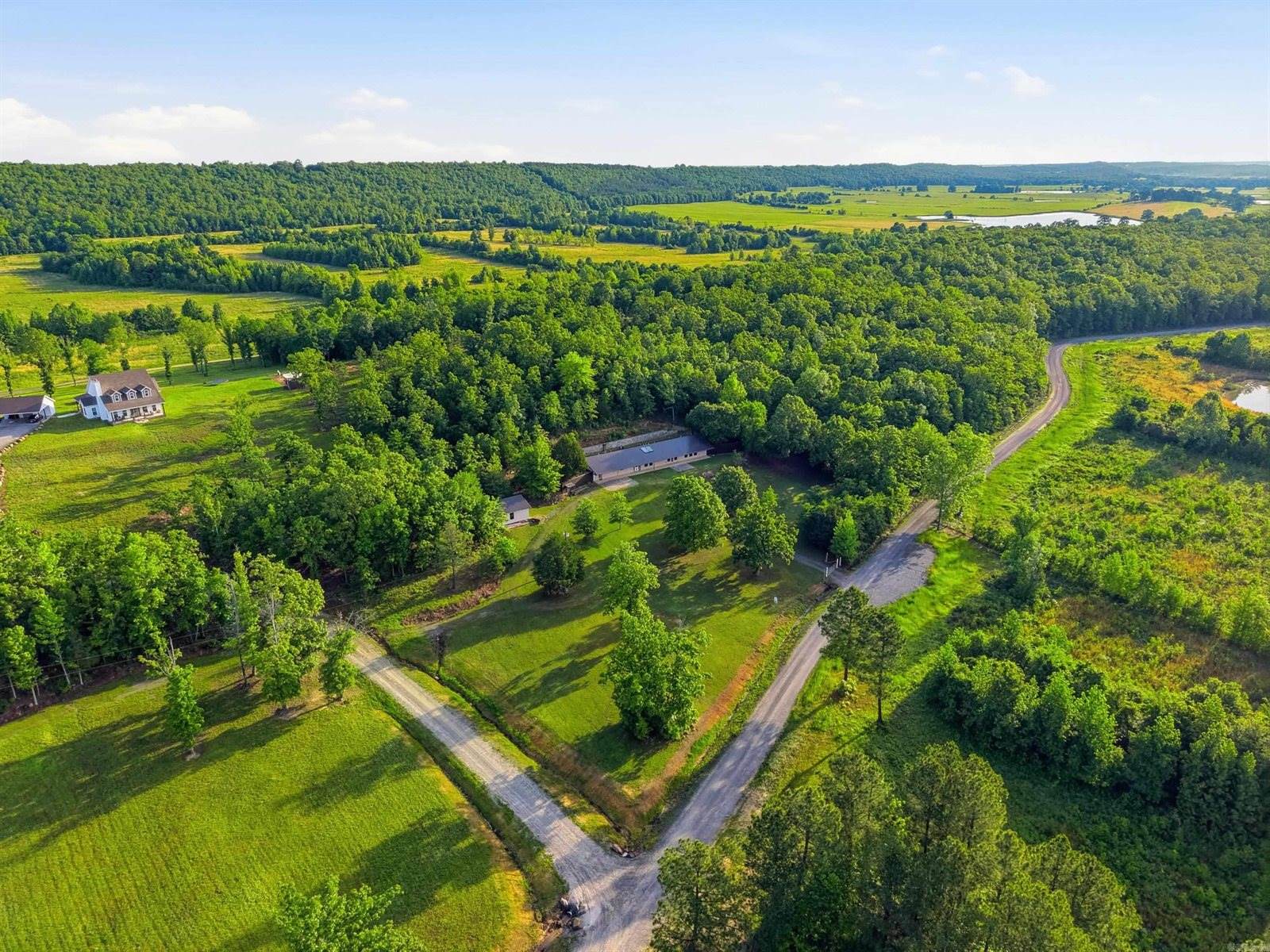 236 W Webco Farm Rd, Vilonia, AR 72173