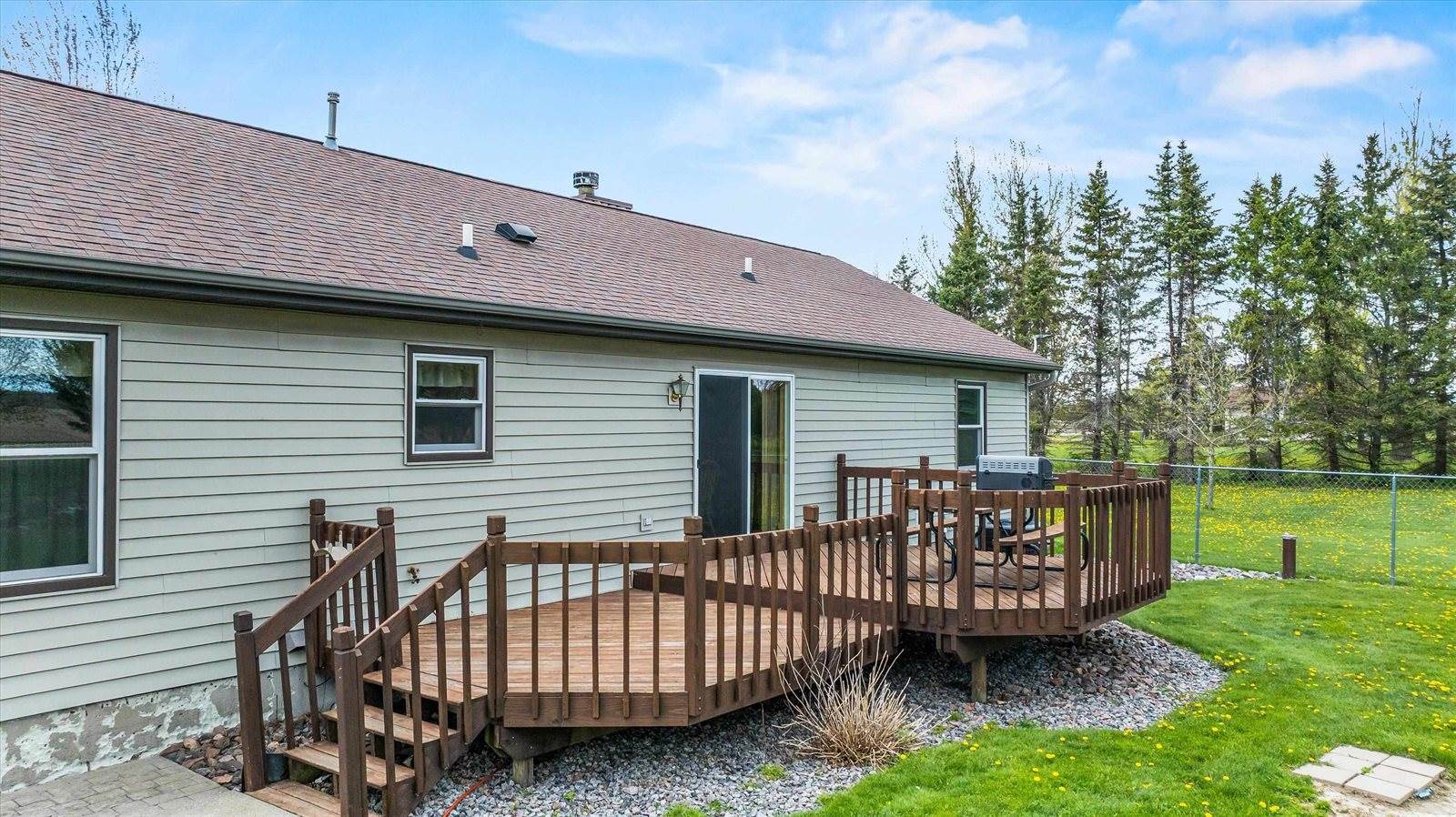 9816 Lincoln Avenue, Marshfield, WI 54449