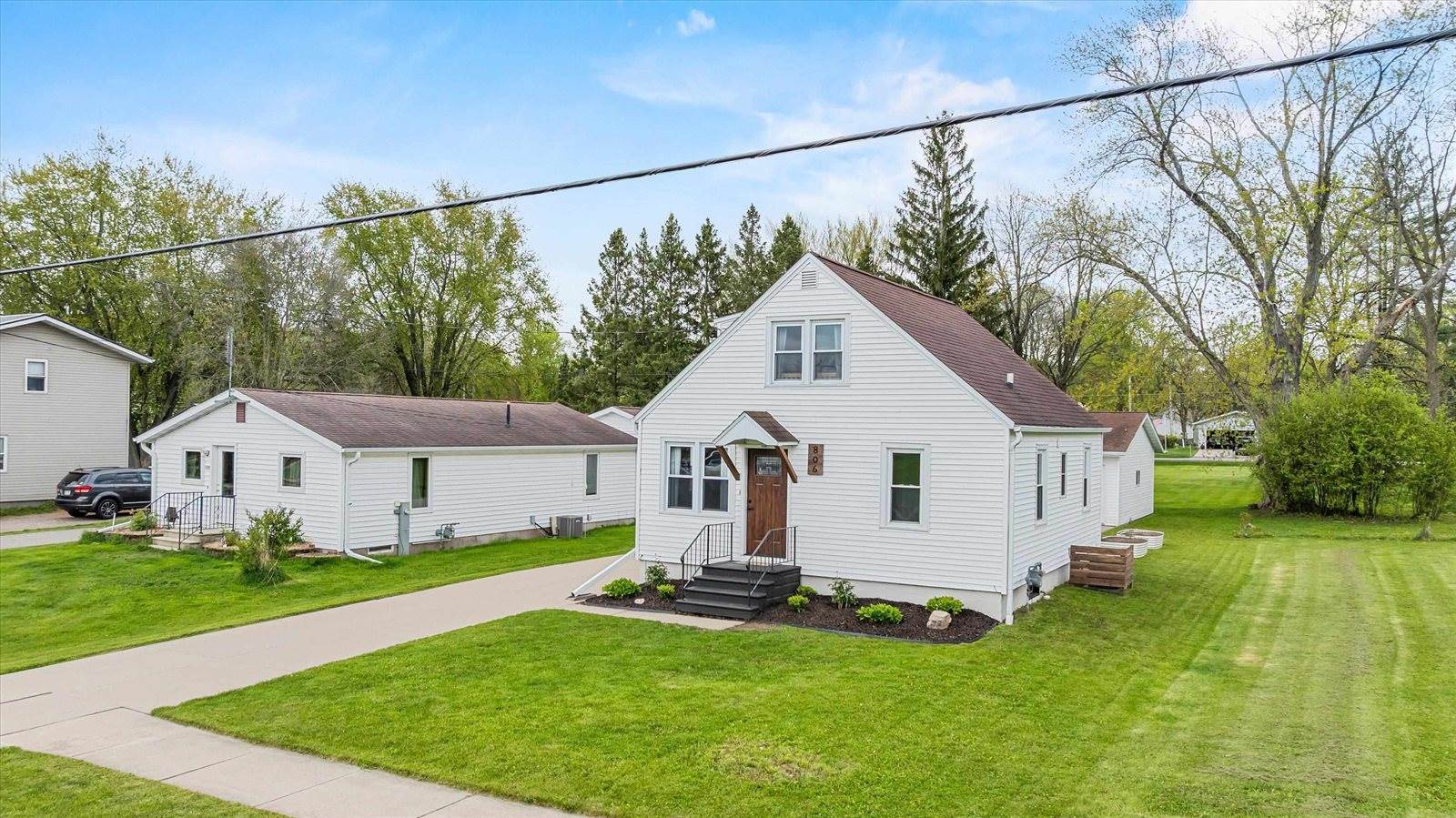 806 E Doege Street, Marshfield, WI 54449