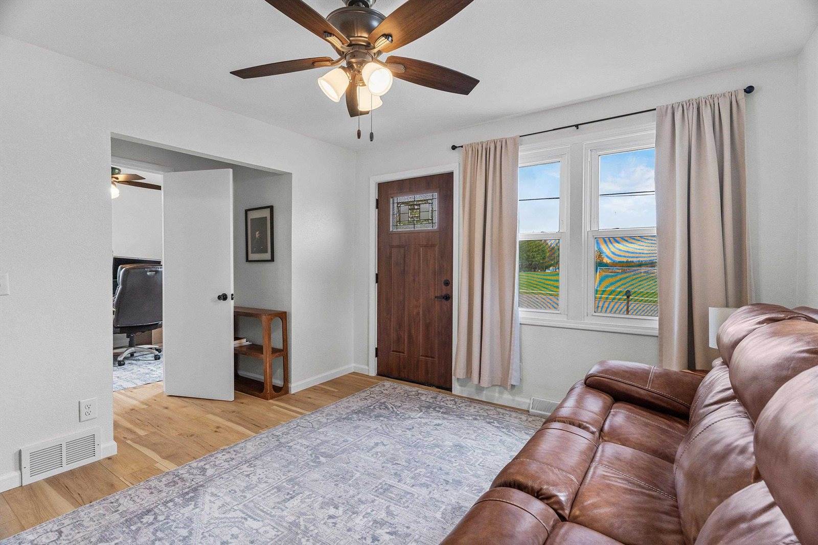 806 E Doege Street, Marshfield, WI 54449