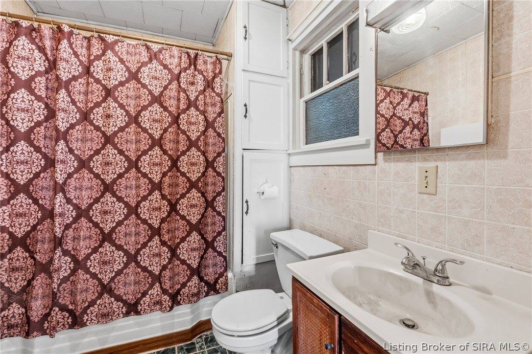319 North New Albany Street, Sellersburg, IN 47172