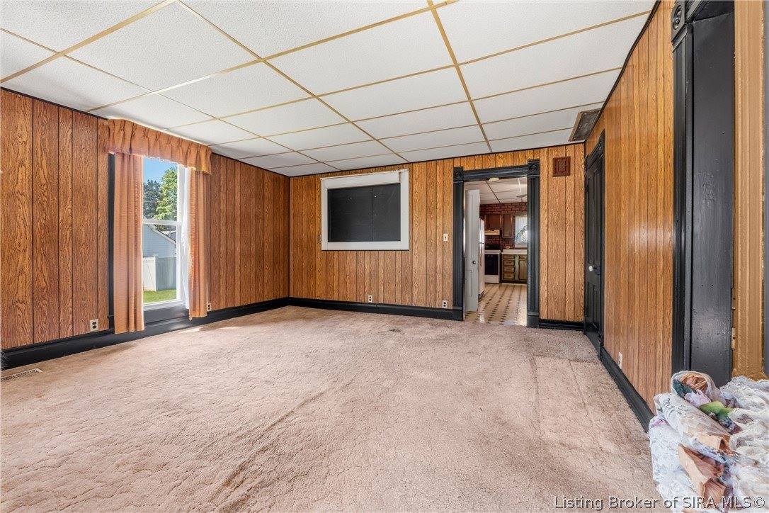 319 North New Albany Street, Sellersburg, IN 47172