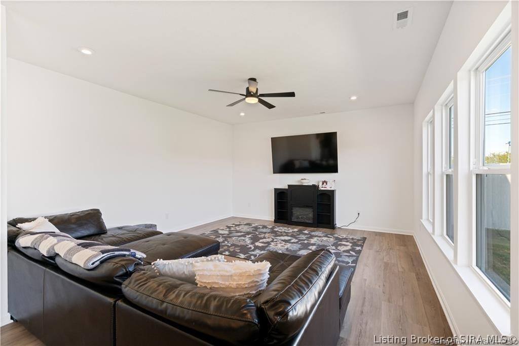 8105 Harmony Way, Charlestown, IN 47111