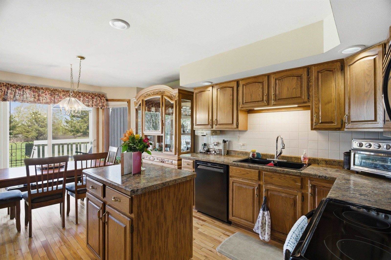 1508 N Adams Avenue, Marshfield, WI 54449
