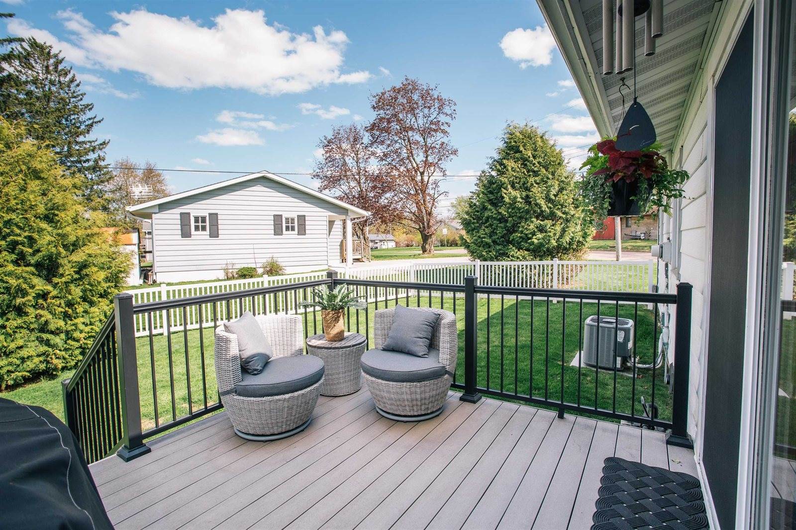 401 Sunset Place, Neillsville, WI 54456