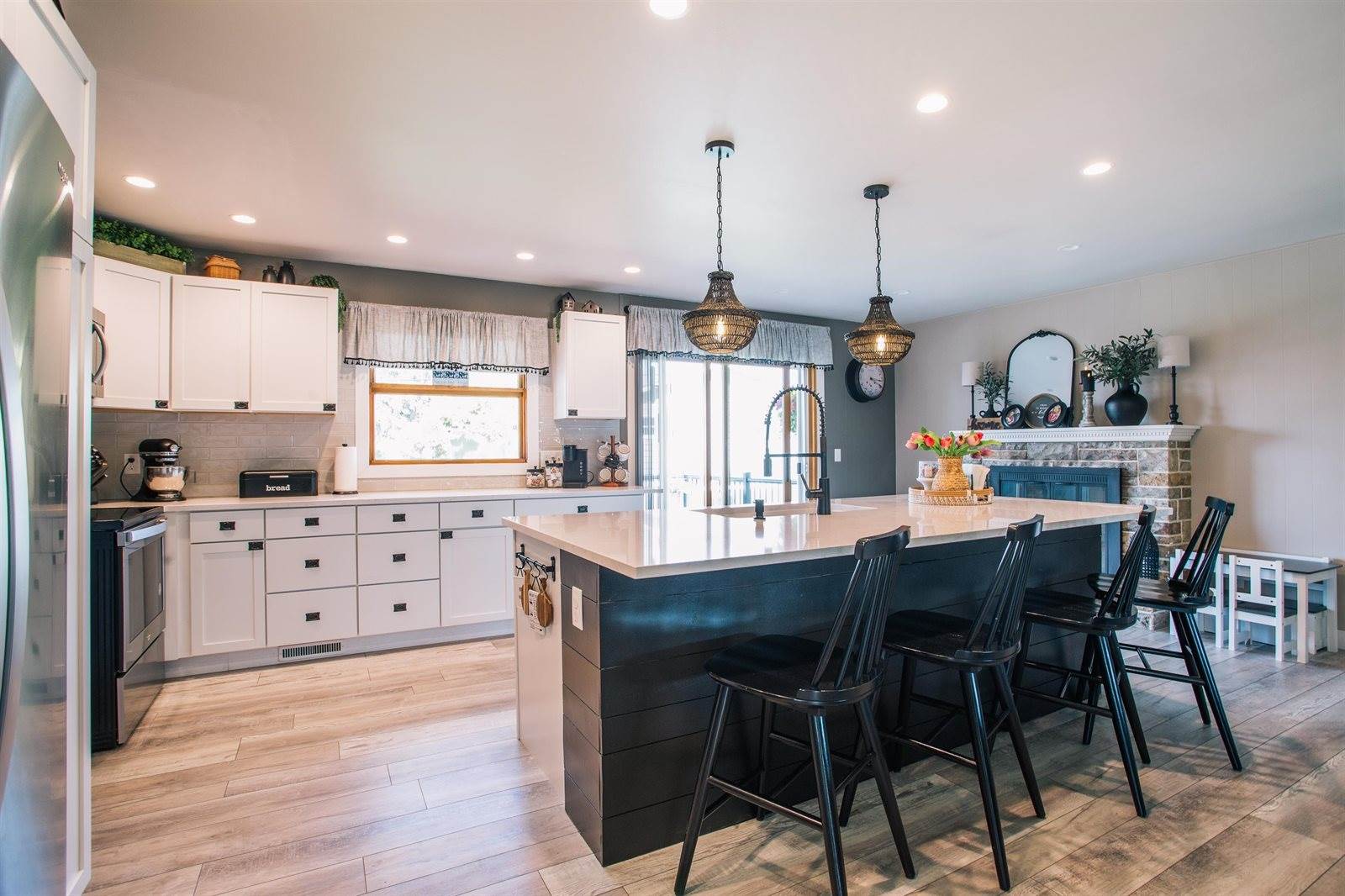 401 Sunset Place, Neillsville, WI 54456
