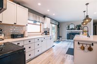 401 Sunset Place, Neillsville, WI 54456