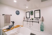 401 Sunset Place, Neillsville, WI 54456