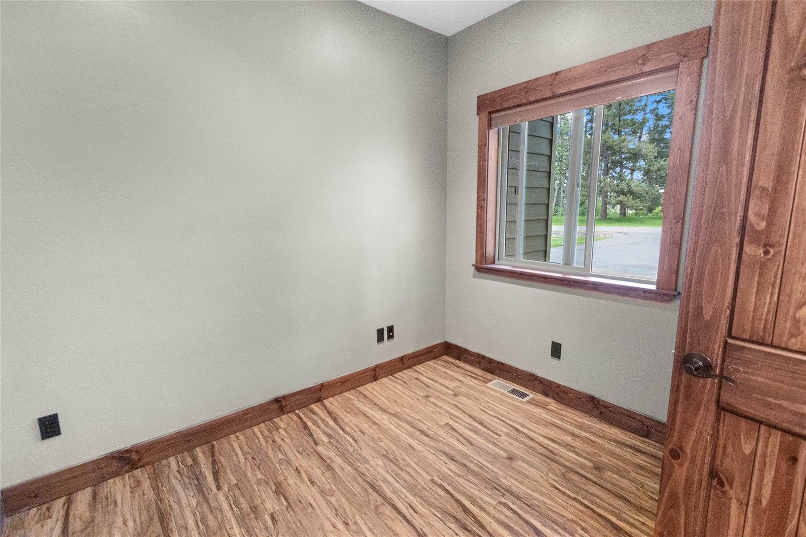 496 Soaring Pines Trail, Kalispell, MT 59901
