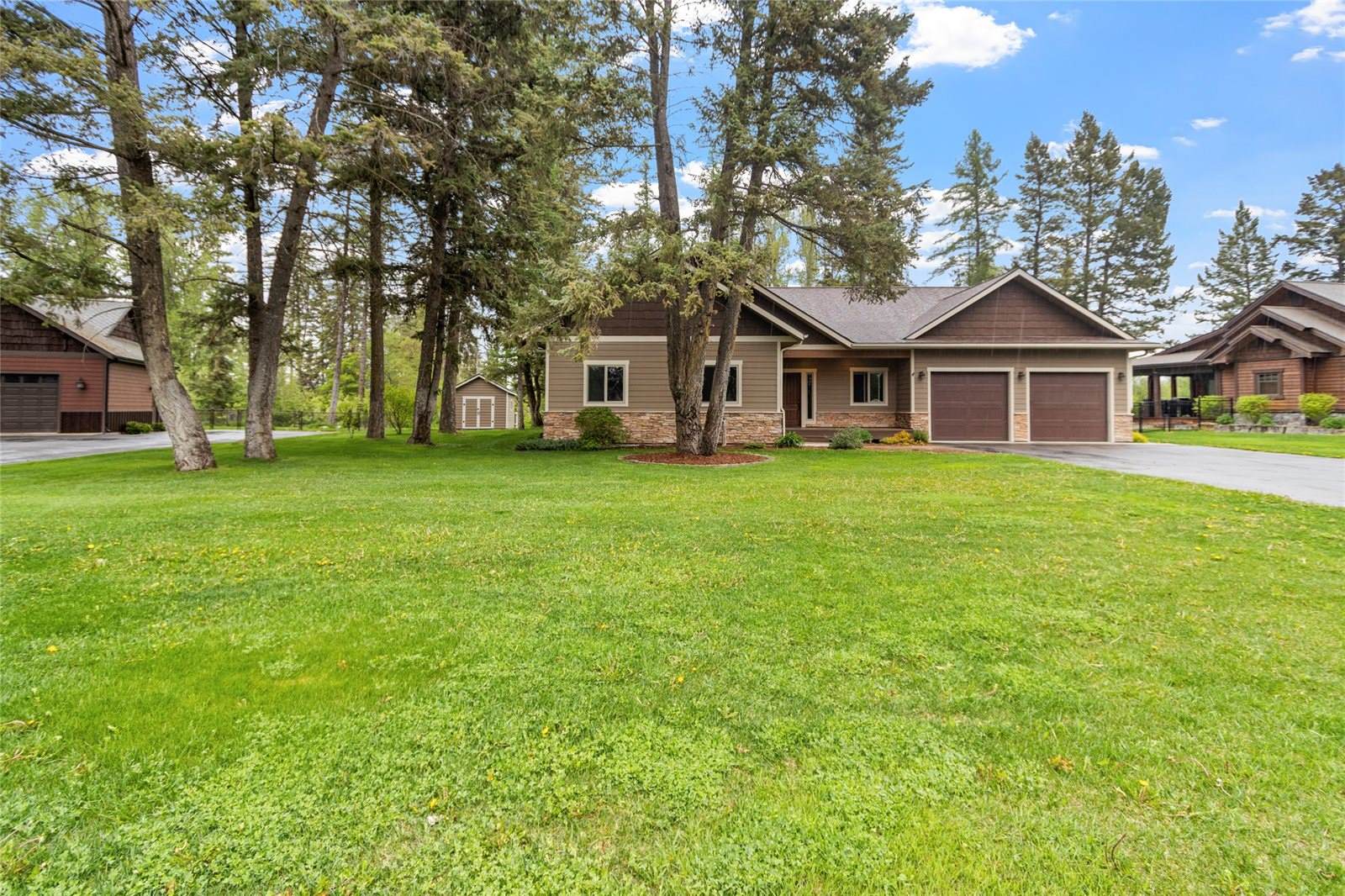 496 Soaring Pines Trail, Kalispell, MT 59901
