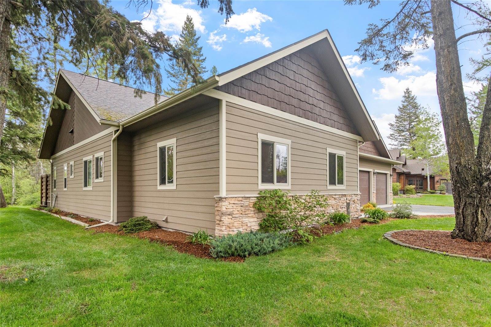 496 Soaring Pines Trail, Kalispell, MT 59901