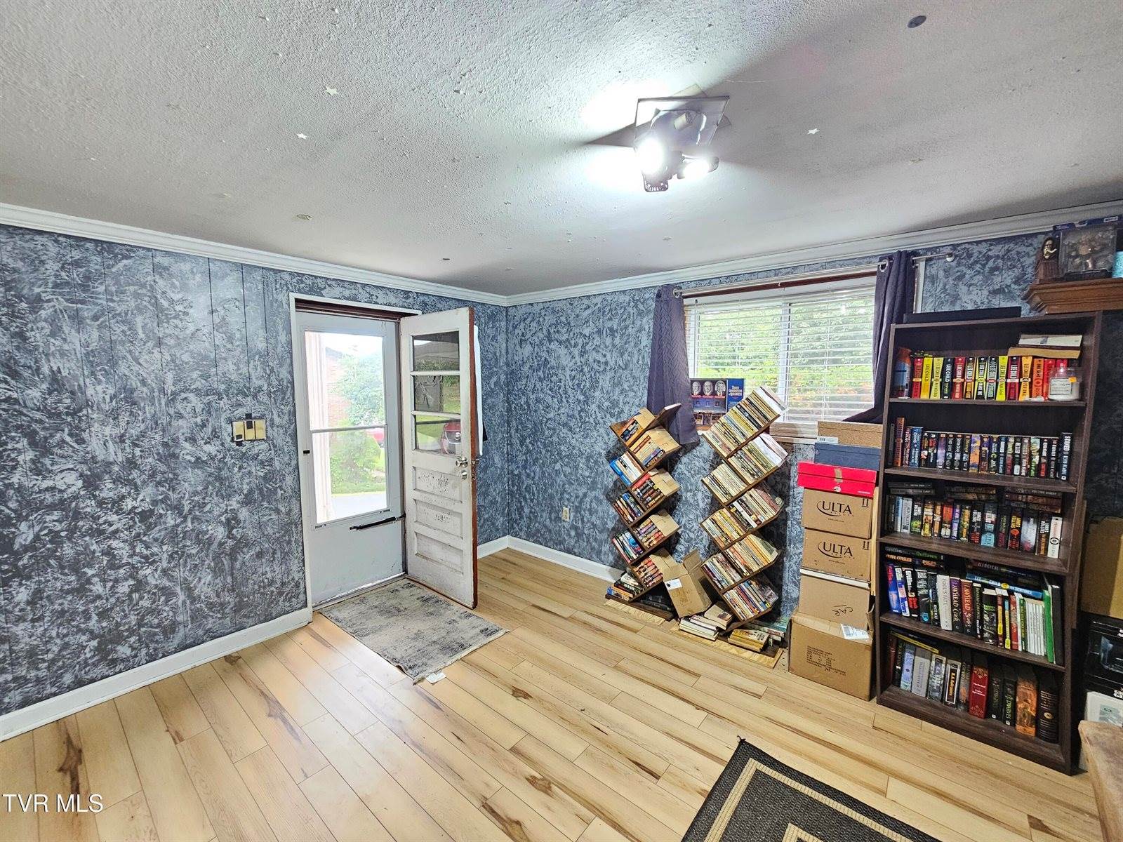 349 Belmont Drive, Bristol, TN 37620