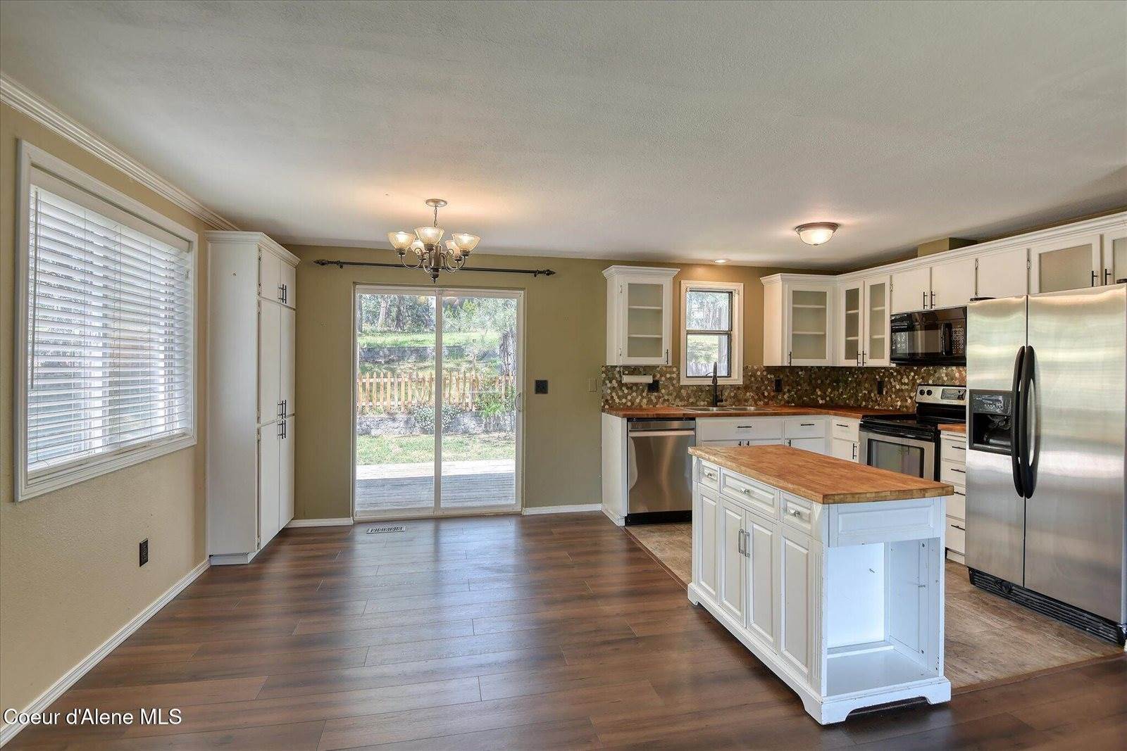 1911 East Sundance Dr, Post Falls, ID 83854